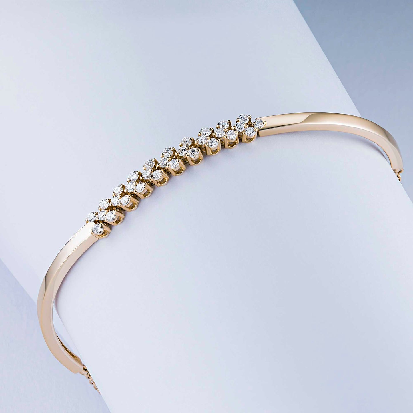 14K Yellow Gold Bracelet with 28 Round-Cut Lab-Created Diamonds 0.573 CT.TW